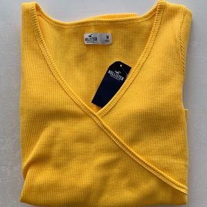 Long sleeve Hollister top